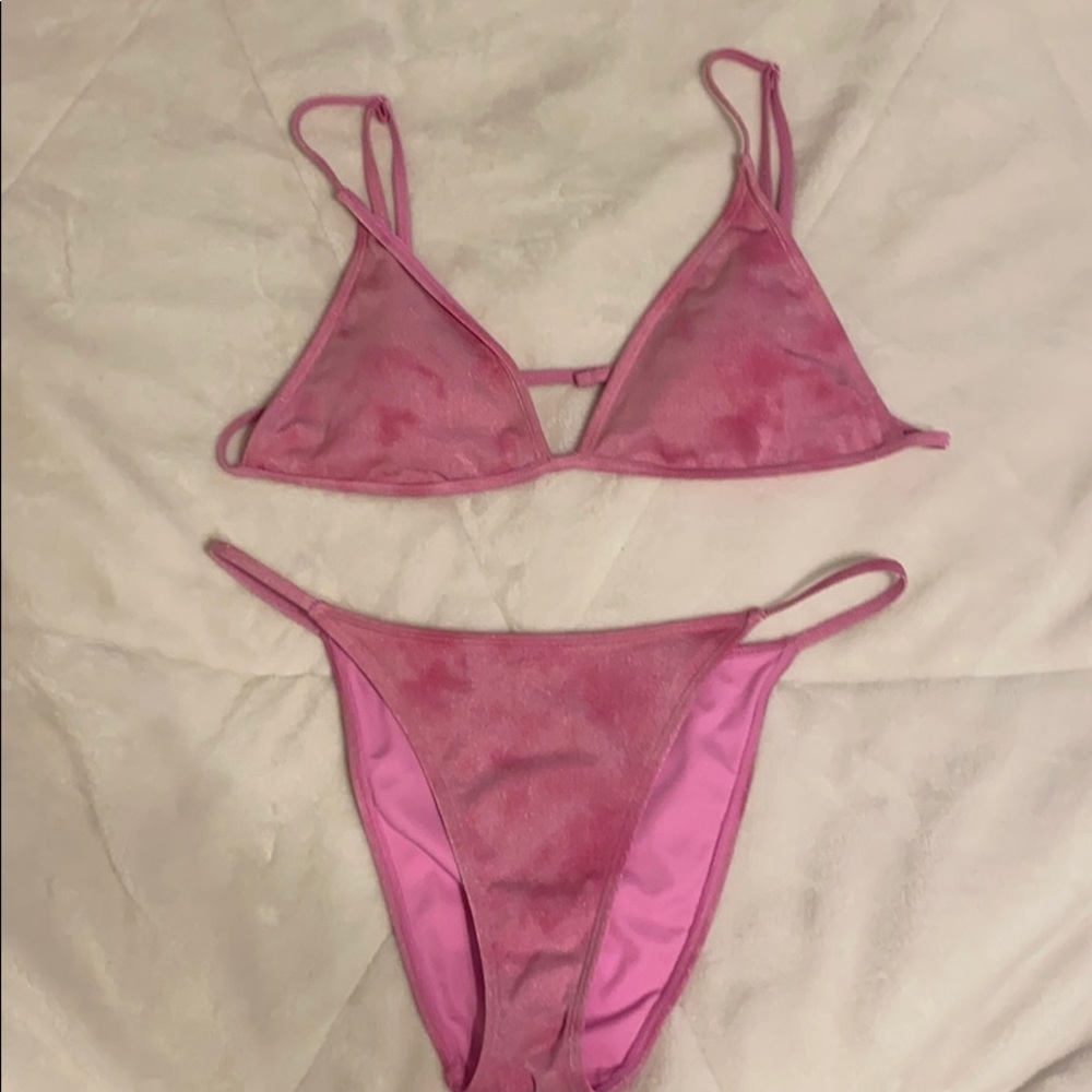 PacSun Kendall and Kylie bikini